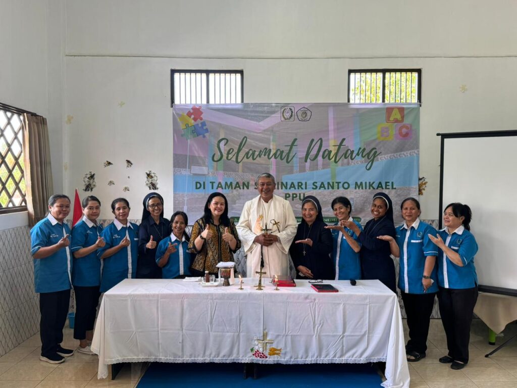 GEDUNG BARU TAMAN SEMINARI SANTO MIKAEL DIBERKATI DALAM PERAYAAN EKARISTI PENUH SYUKUR