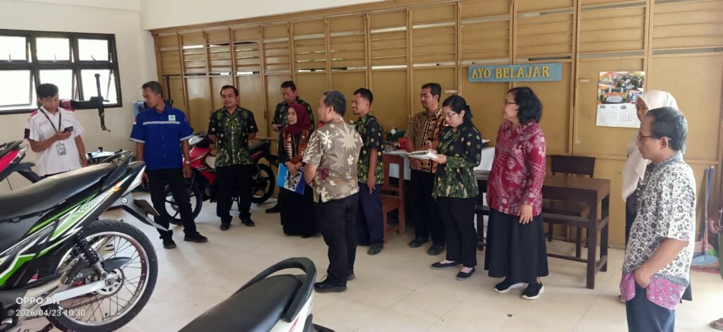 VISITASI DAN VERIFIKASI PROGRAM TSM SMK YOS SUDARSO KAWUNGANTEN DILAKSANAKAN